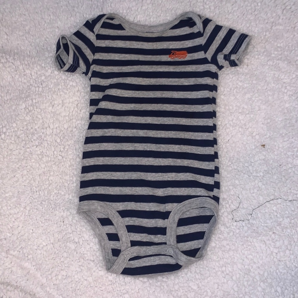 (3 for $10) carters striped bodysuit
